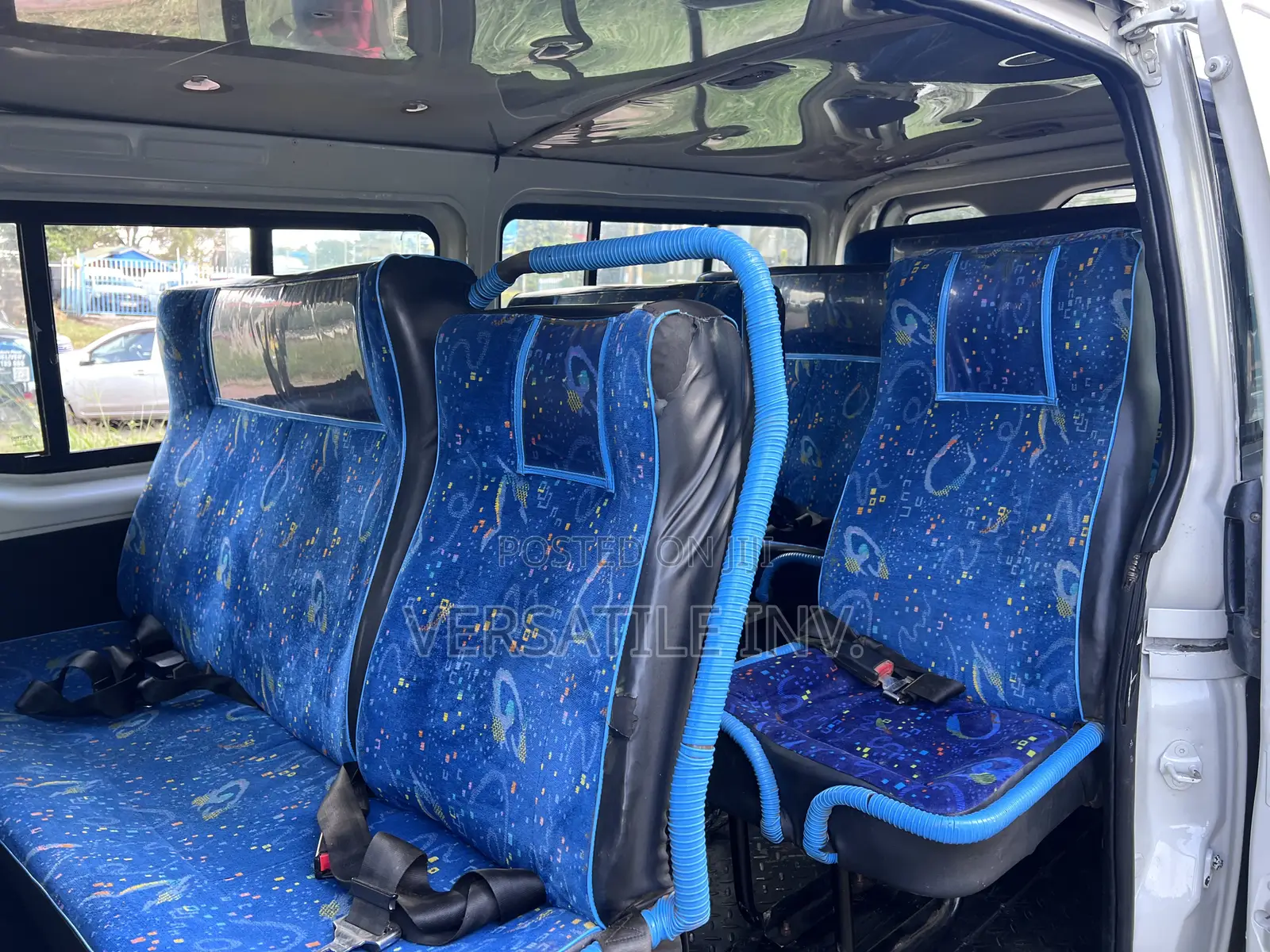 Toyota HiAce 2015 White