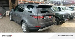 Land Rover Discovery 2017 Gray