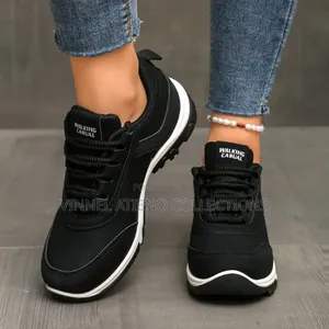 *Walking Casual* *Sneakers