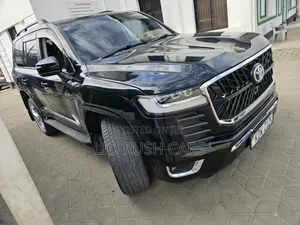 Toyota Land Cruiser 2016 Black