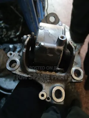 Honda Insight Gearbox Mountain Clemp