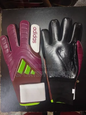 Adidas Goalkeeper Gloves Size 9,10,11