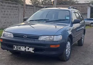 Toyota Corolla 2005 Gray