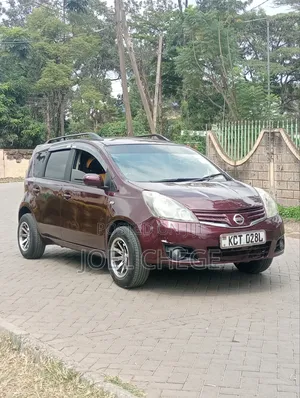 Nissan Note 2011 Maroon