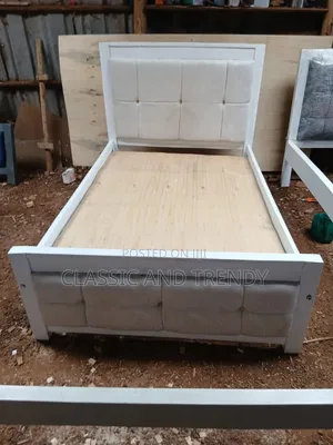 4x6 Modern White Upholstered Bed