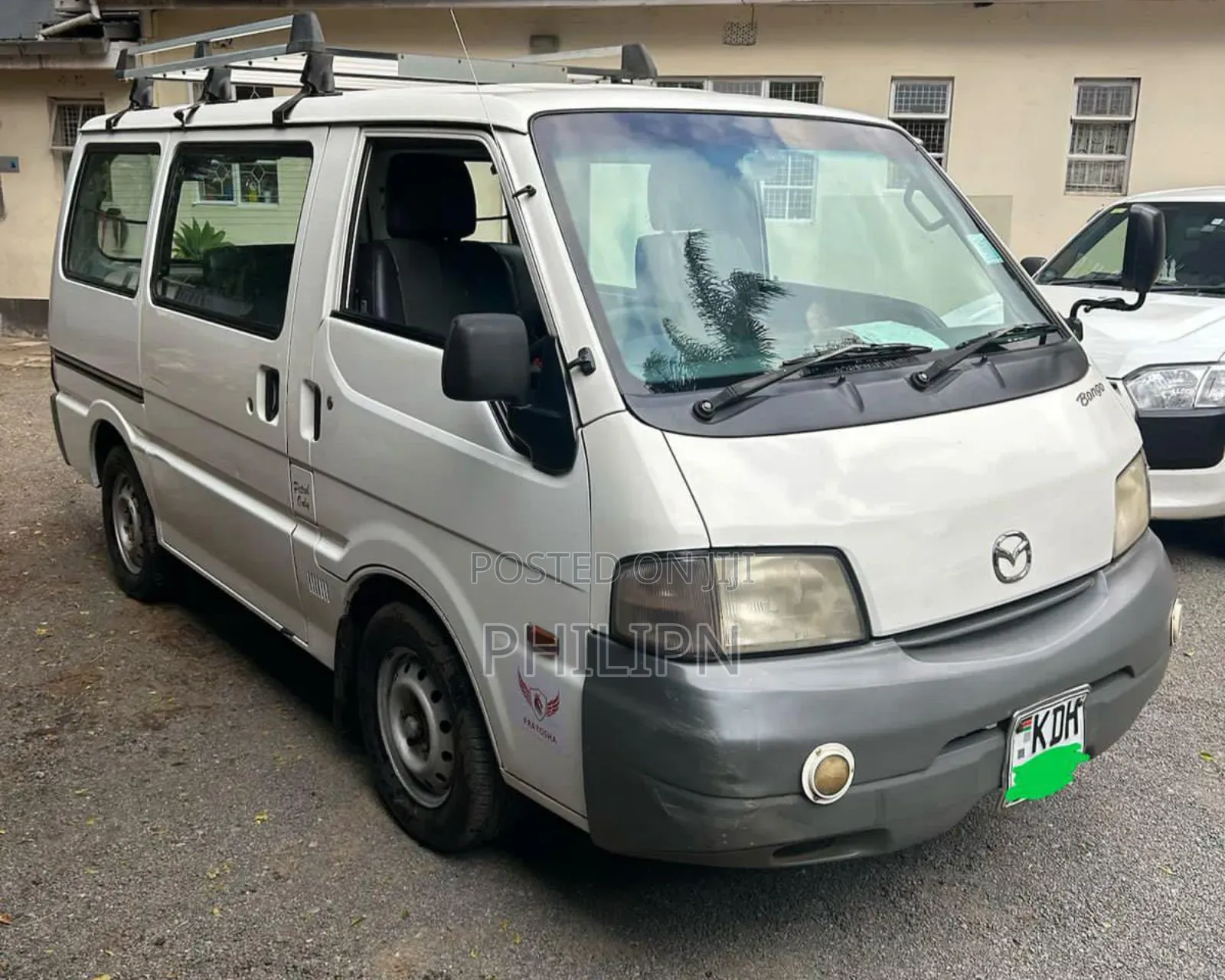 Mazda Bongo 2013 White