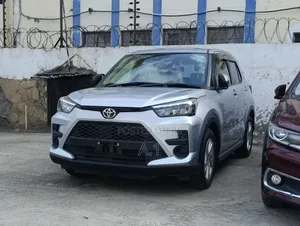 Toyota Raize 2019 Silver