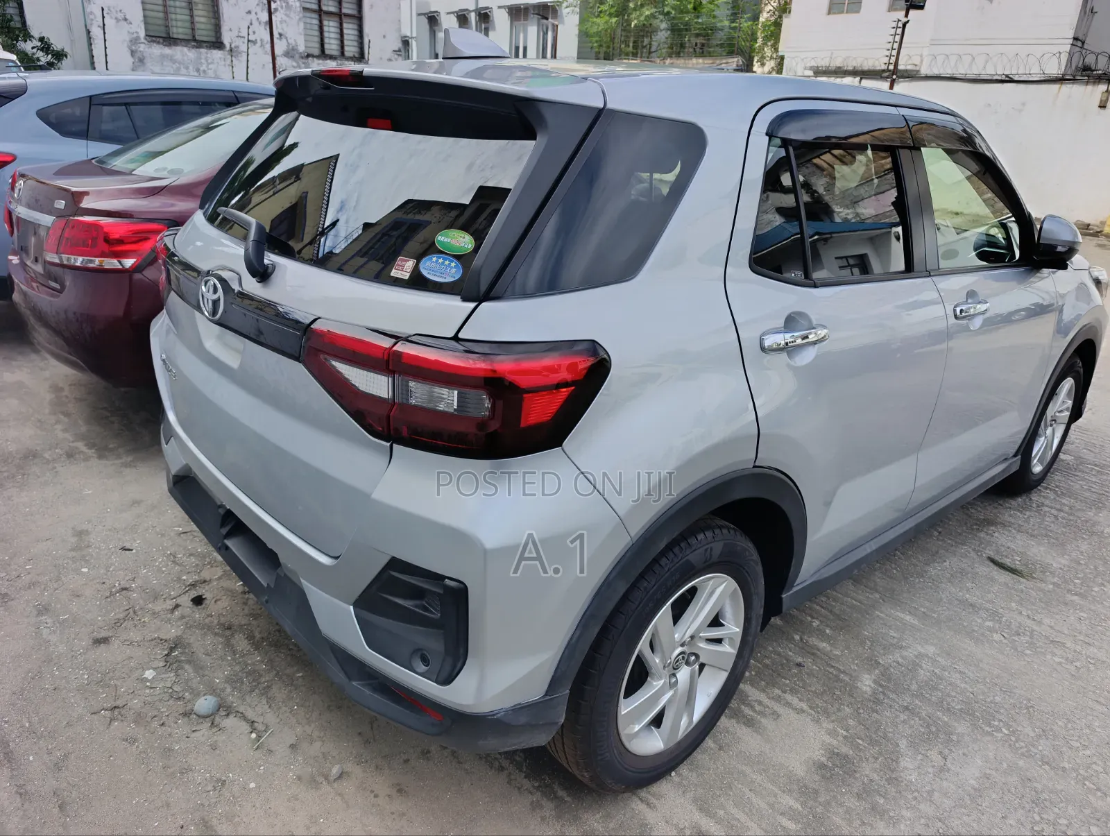 Toyota Raize 2019 Silver