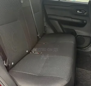 Toyota Raize 2019 Silver
