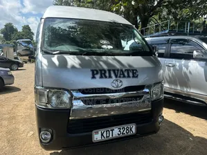 Toyota HiAce 2007 Silver