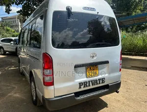 Toyota HiAce 2007 Silver