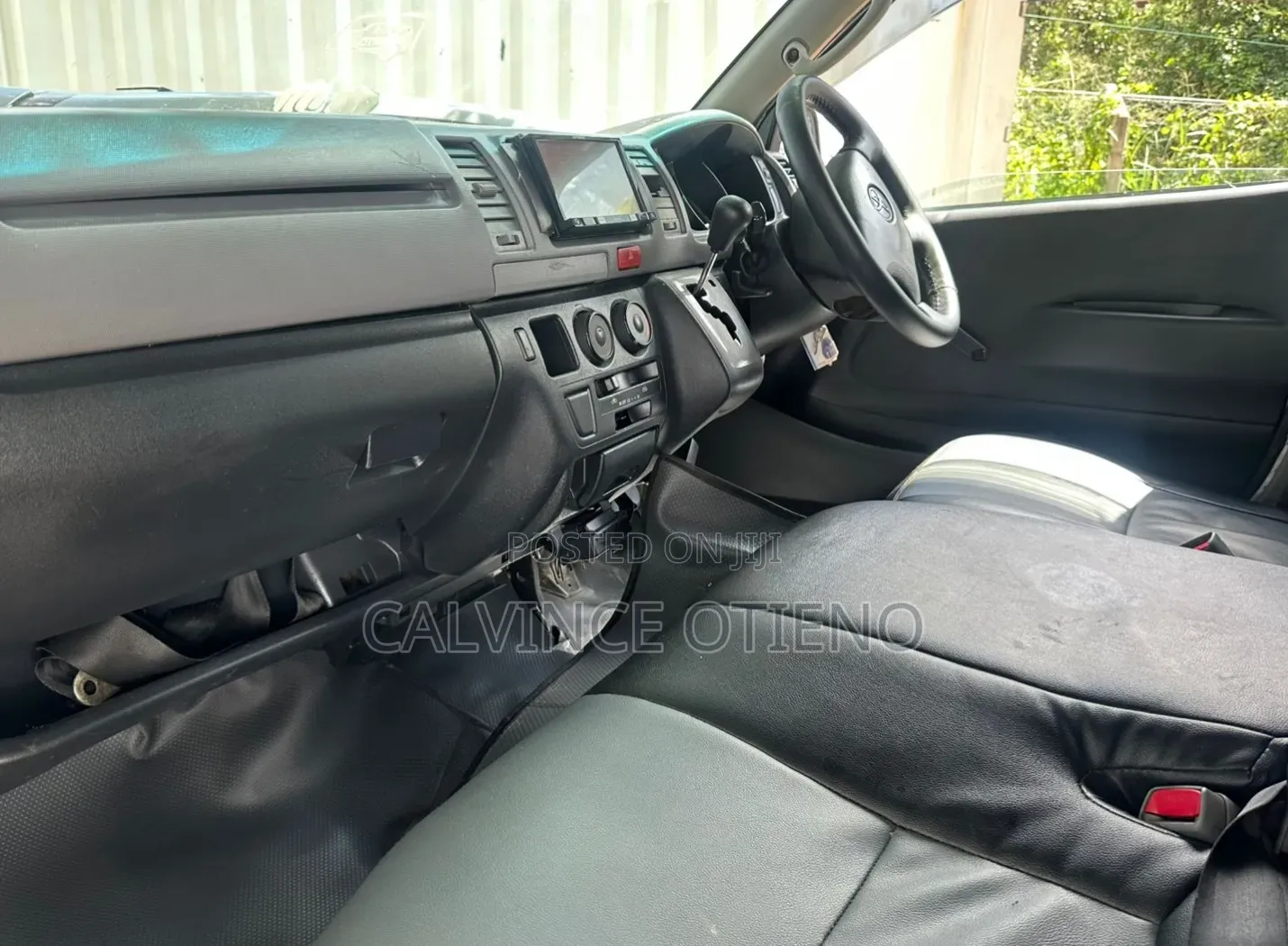 Toyota HiAce 2007 Silver