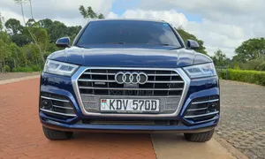 Audi Q5 2018 Blue