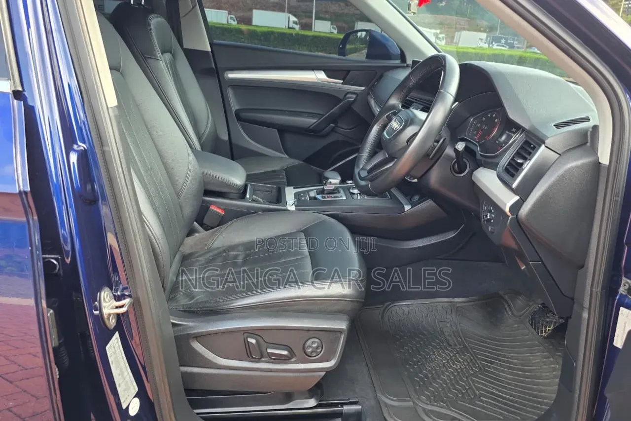 Audi Q5 2018 Blue