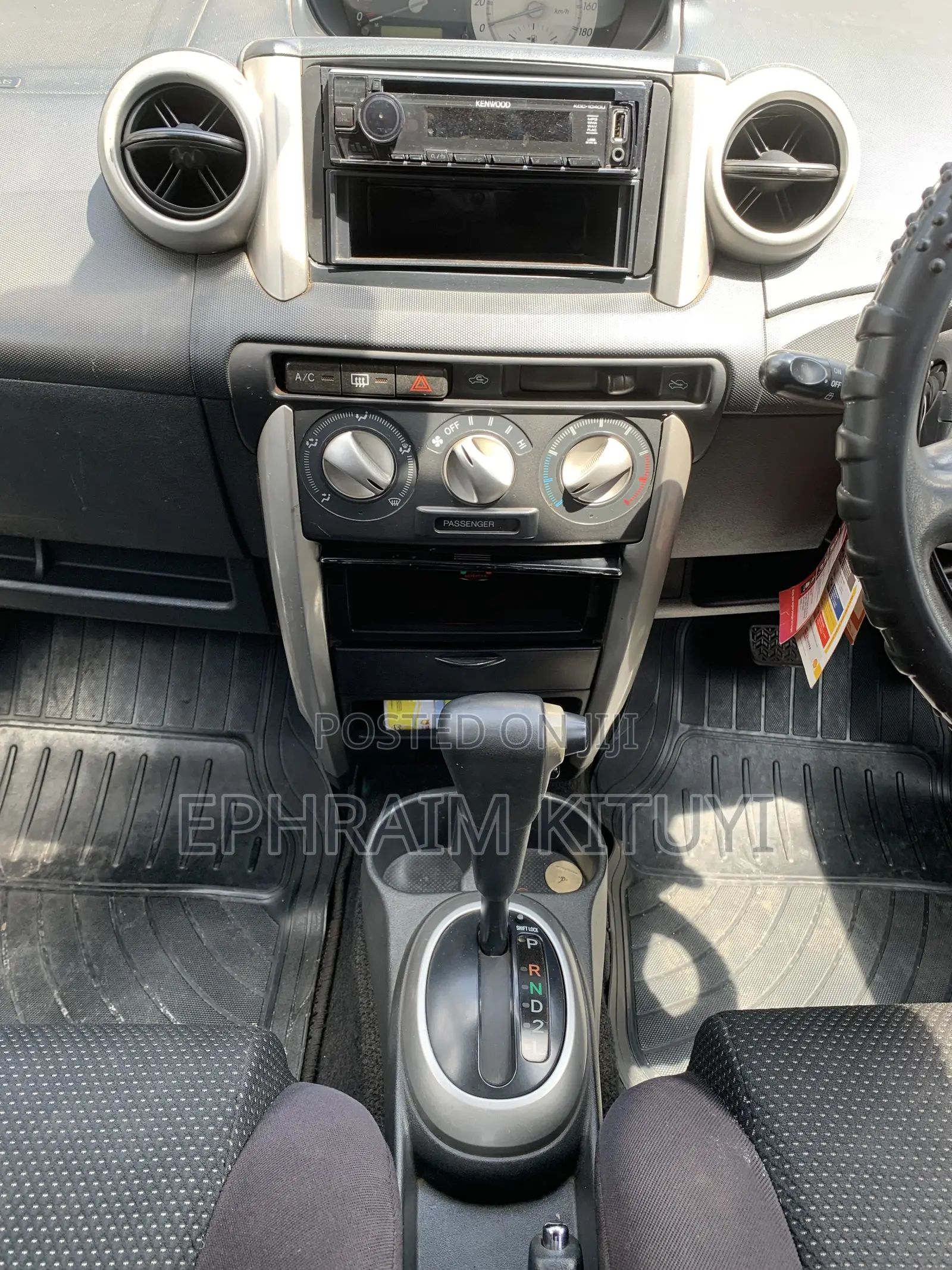Toyota IST 2014 Silver