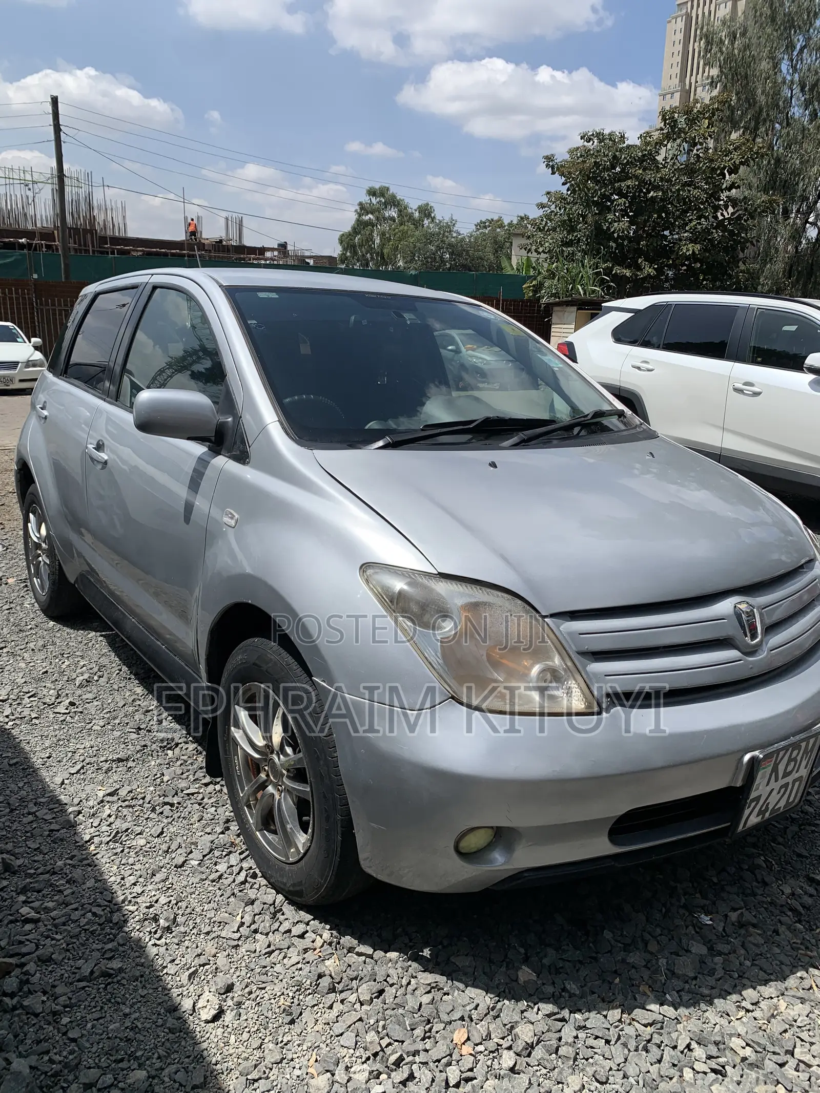 Toyota IST 2014 Silver