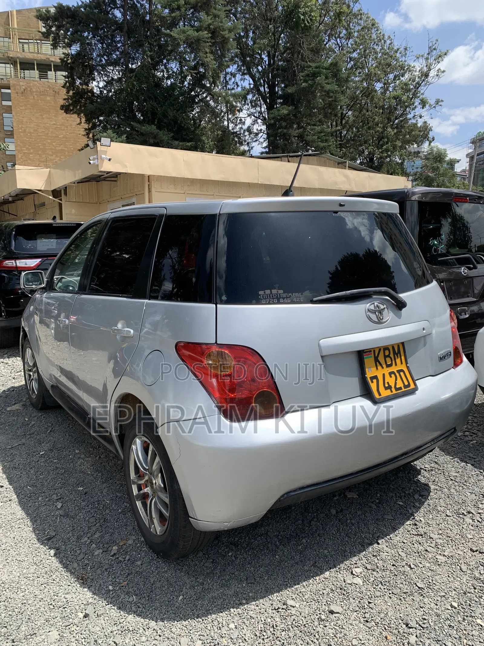 Toyota IST 2014 Silver