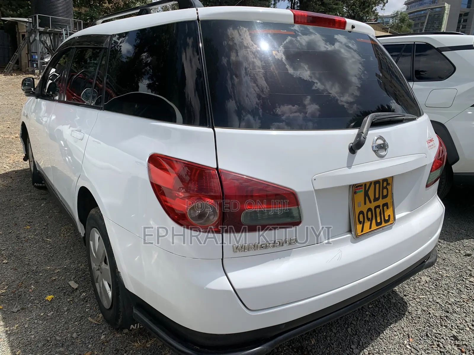 Nissan Wingroad 2014 White