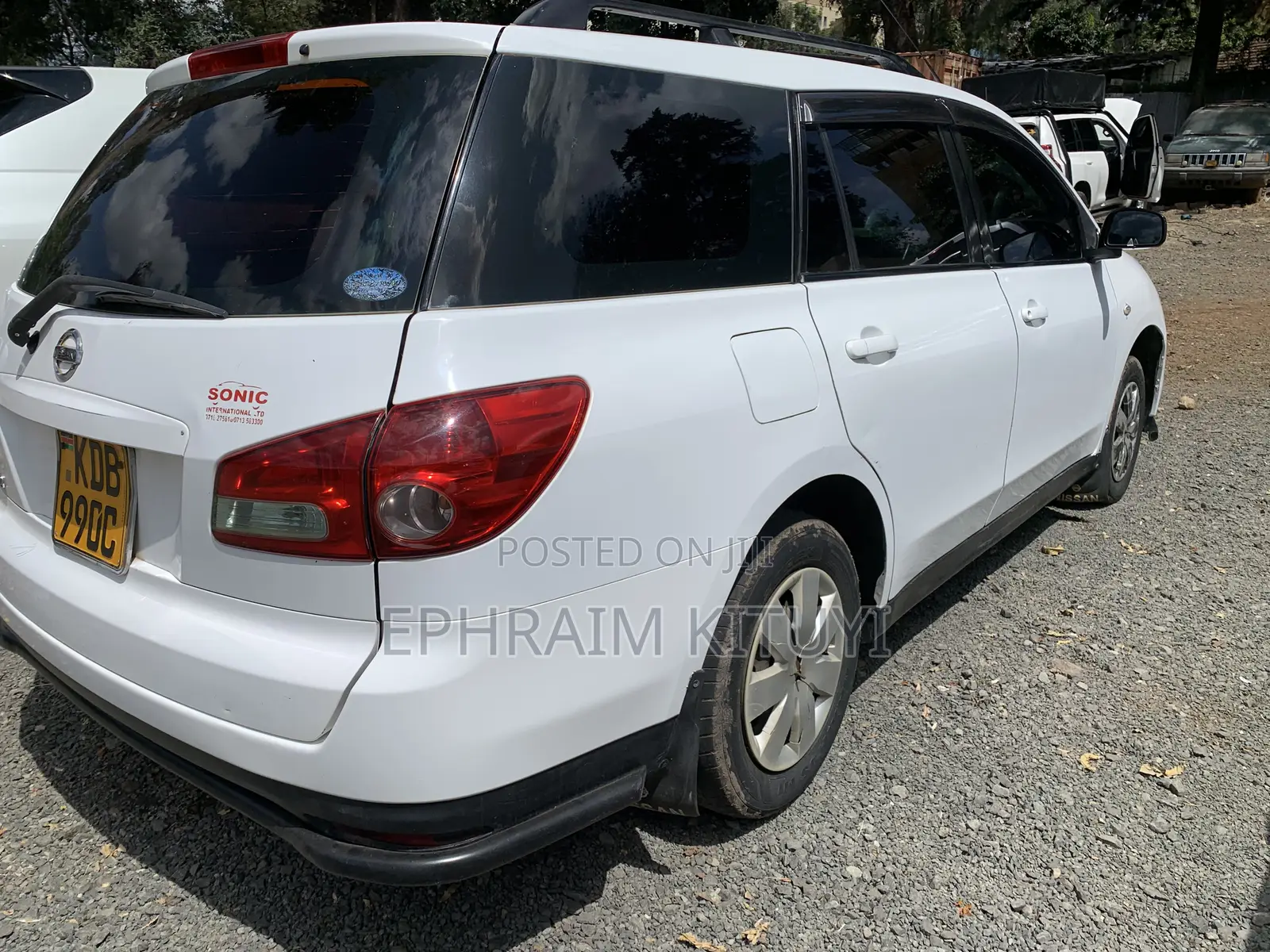 Nissan Wingroad 2014 White