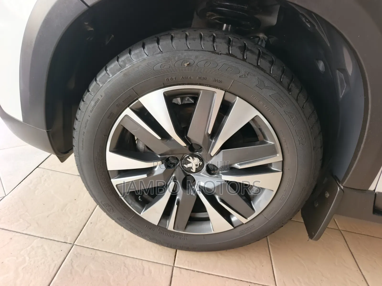 Peugeot 2008 1.2 PureTech (155 Hp) 2019 White 