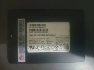 Pm883 2.5 1.92tb SSD (Sata 6.0 Gbps)