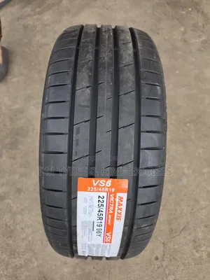 225 /45 R19 Maxxis Tires (Highway)