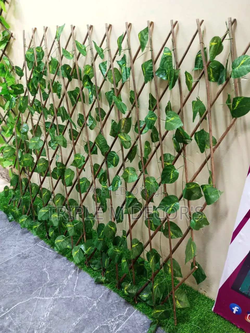 Artificial Stretchable Fences