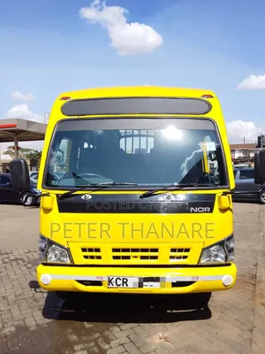 Isuzu NQR 2018 Yellow