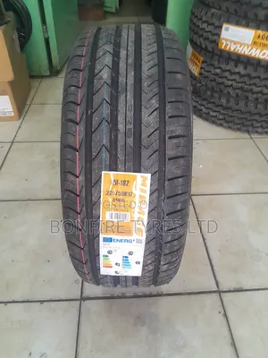 225/50r17 Mirage Tyre