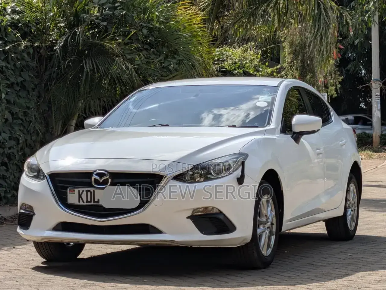 Mazda Axela 2016 White