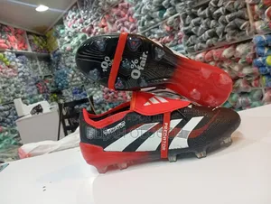 Adidas Predator Percentage Tongue Football Boots
