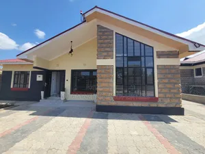 4bdrm Bungalow in Matasia Plus Dsq, Merisho for sale