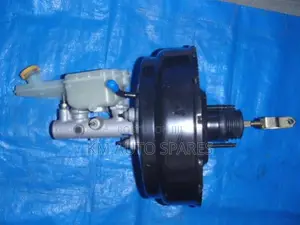 Nissan Elgrand Brake Booster/Master Cylinder