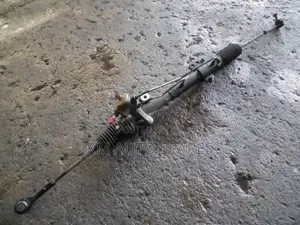 Nissan Bluebird Steering Rack