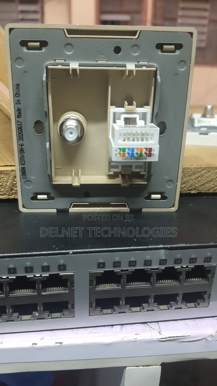 Tv + Computer Faceplate