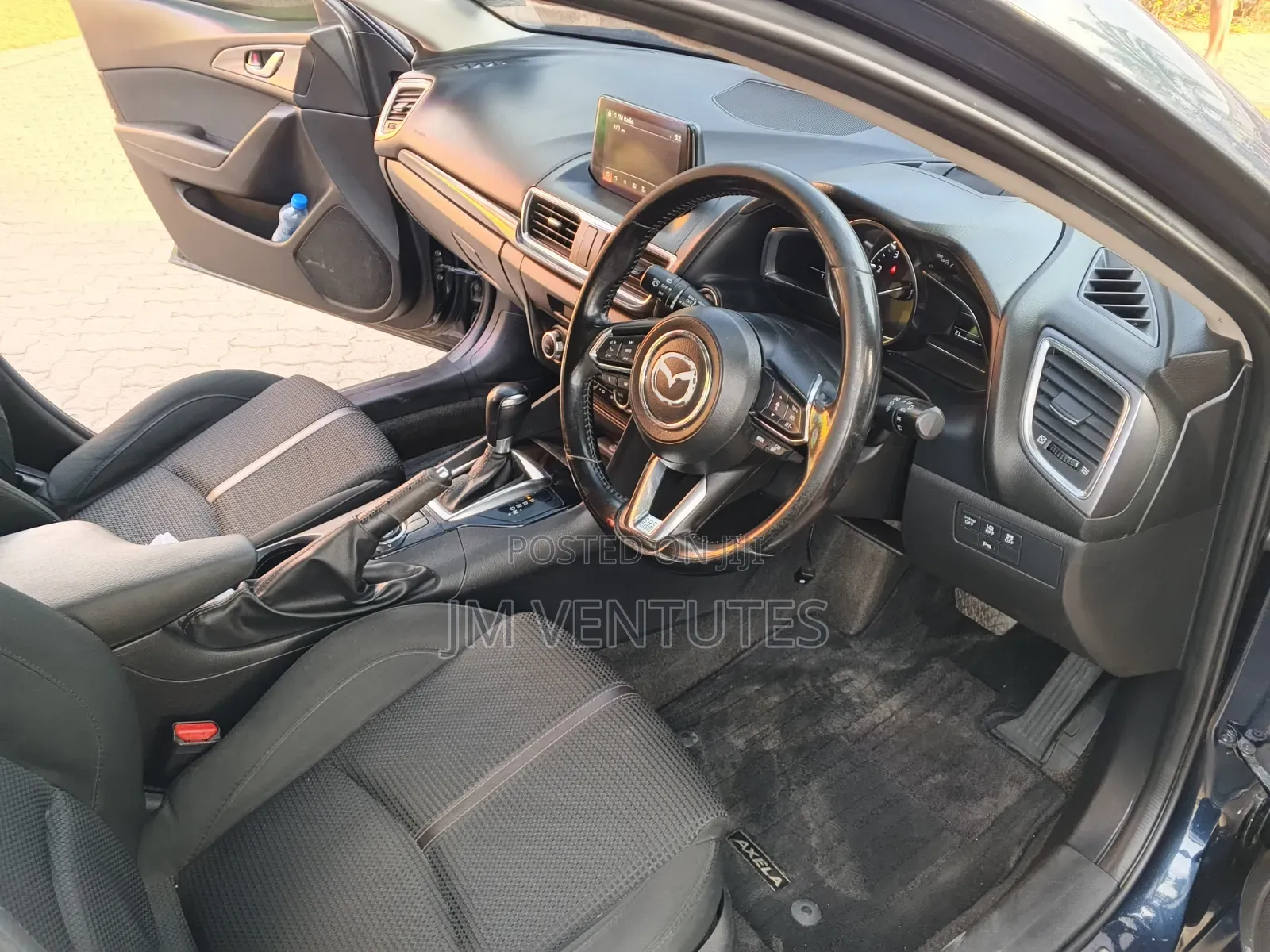 Mazda Axela 2018 Black