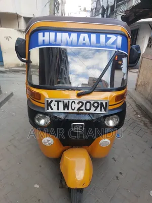 Bajaj RE 2021 Yellow