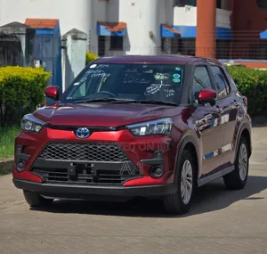 Toyota Raize 2019 Maroon