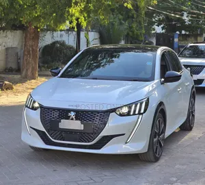 Peugeot 208 2020 White