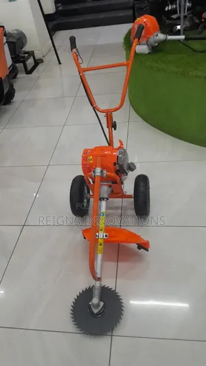 4 Stroke Brush Cutter