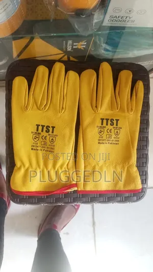 Leather Driver Safety Gloves.