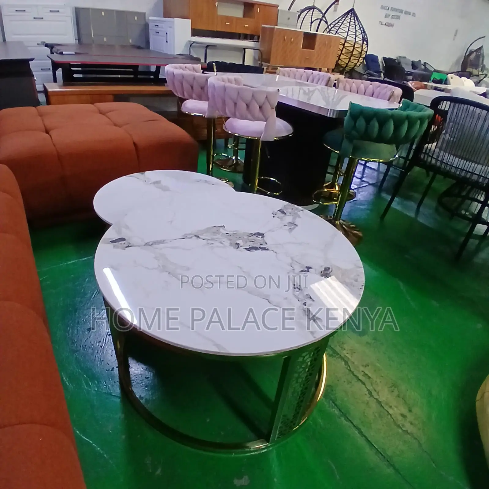Nesting Table: High Gloss Stone Top With Detailed Legs