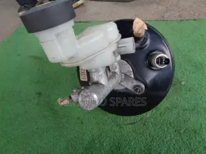 Daihatsu Move Brake Booster/Master Cylinder