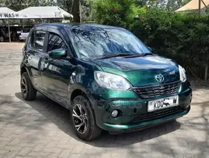 Toyota Passo 2017 Green