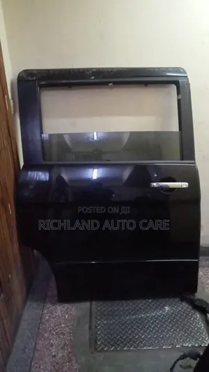 Rear Door Nissan Serena Gfc27 RHS