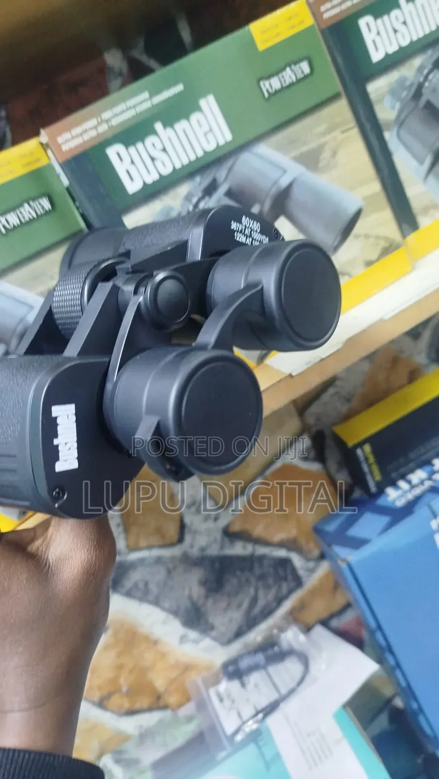 60*60 Bushnell High Definition Binoculars