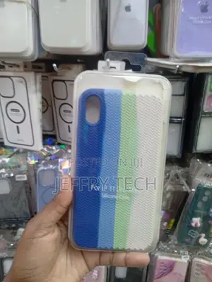 Iph11 Pro Max Silicone Case Textured, Woven Chevron Pattern
