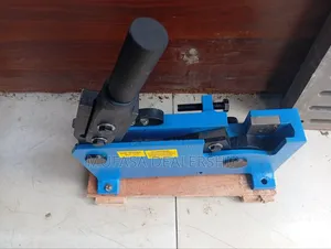 Manual Hand Notcher
