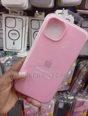 iPhone 15 Plus Soft Pink, Featuring the Apple Logo Case