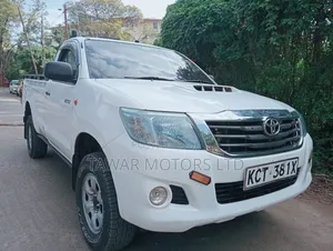 Toyota Hilux 2012